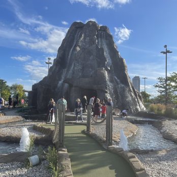 Dinosaur Adventure Golf - Mini Golf Near Me - Niagara Falls, Ontario Dinosaur Adventure Golf - Mini Golf Near Me - Niagara Falls, Ontario
