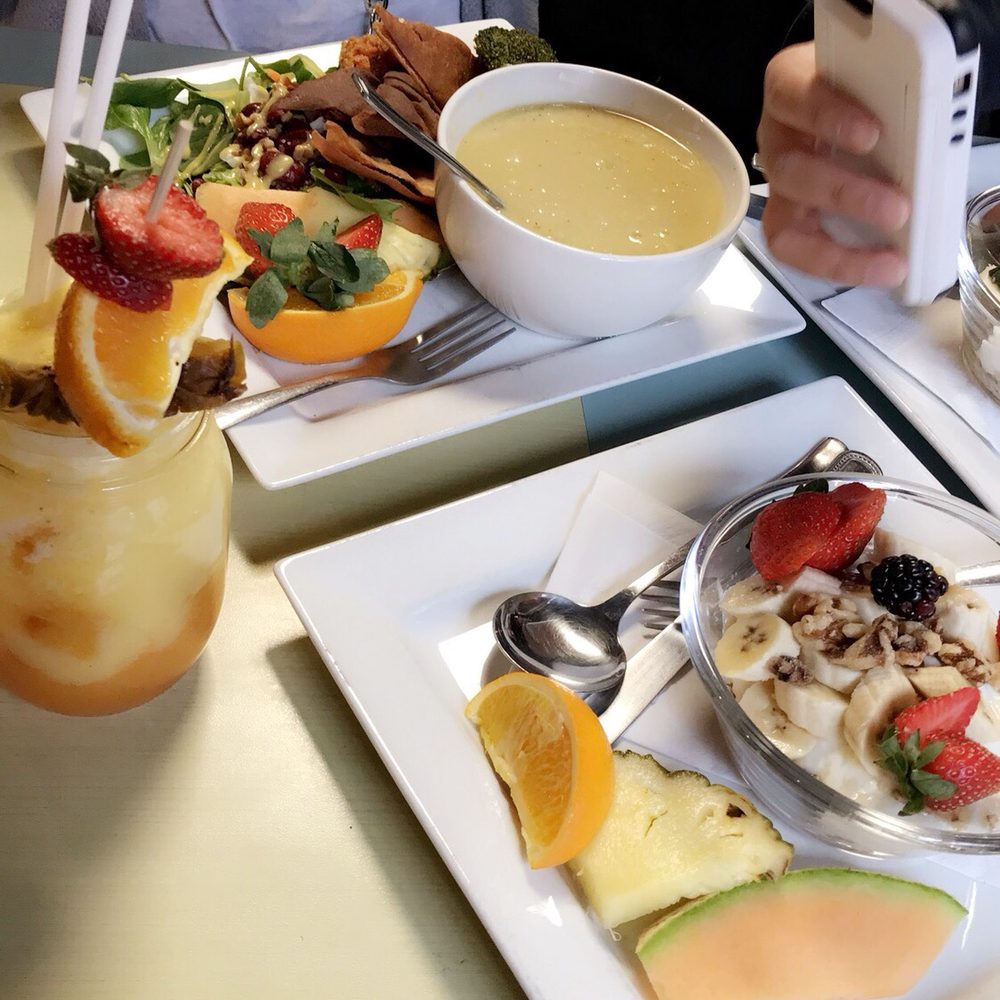 Karine's - Breakfast & Brunch Near Me - Toronto, Ontario Karine's - Breakfast & Brunch Near Me - Toronto, Ontario