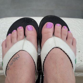 Executive Nails & Spa - Rosenberg - Pedicure with color #080. Done by Tina. - Nail Salons Near Me - Rosenberg, Texas