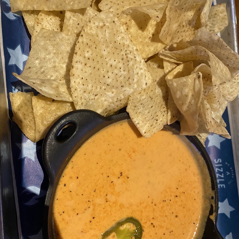 Lone Star Texas Grill - Their queso smells & tested like burned tires - Tex-Mex Near Me - Etobicoke, Ontario Lone Star Texas Grill - Their queso smells & tested like burned tires - Tex-Mex Near Me - Etobicoke, Ontario