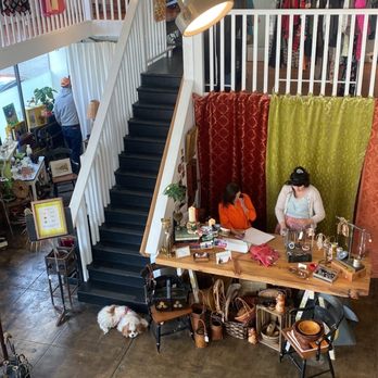 Cord & Company - Beautiful space - Antiques Near Me - Oakland, California Cord & Company - Beautiful space - Antiques Near Me - Oakland, California
