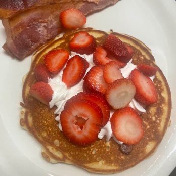 Margarita's Steakhouse - Breakfast & Brunch Near Me - Perryton, Texas