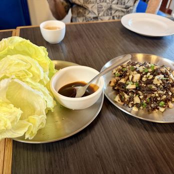 Chopstix - Cantonese Near Me - Honolulu, Hawaii