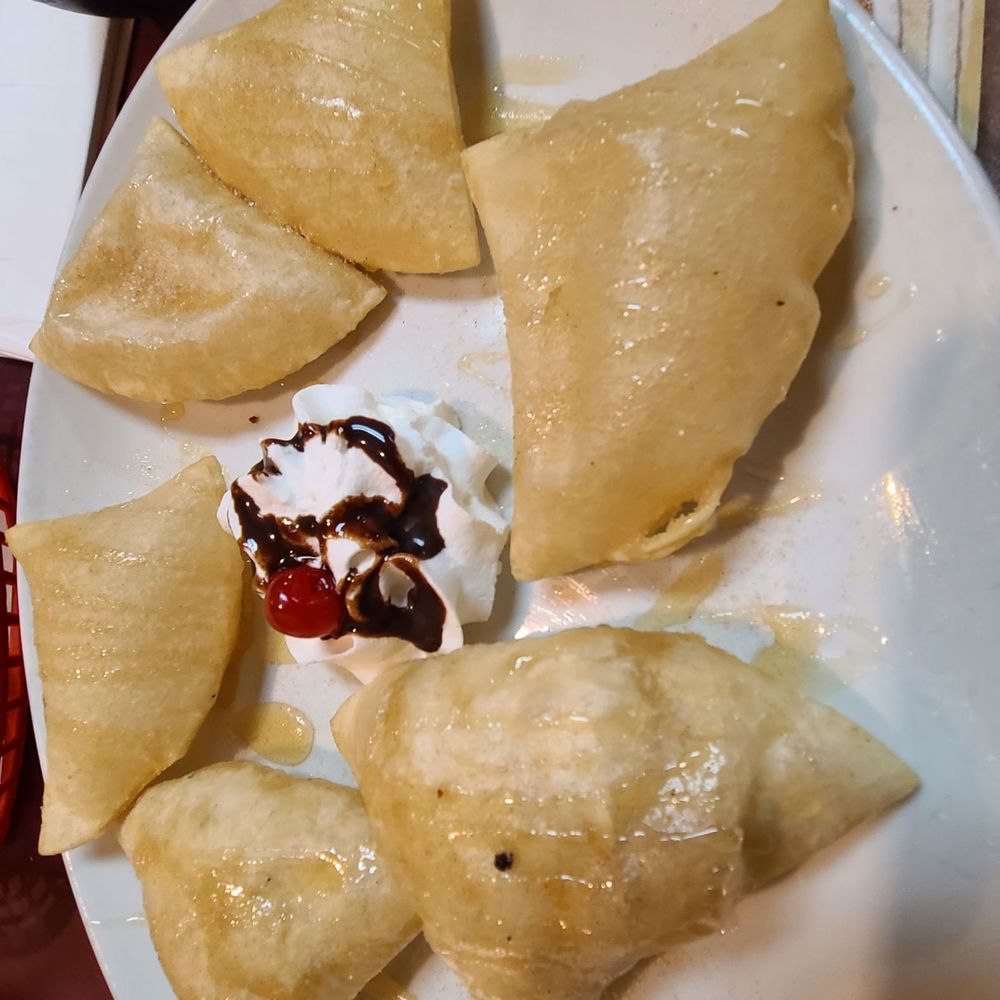 Sopapillas Sopapillas