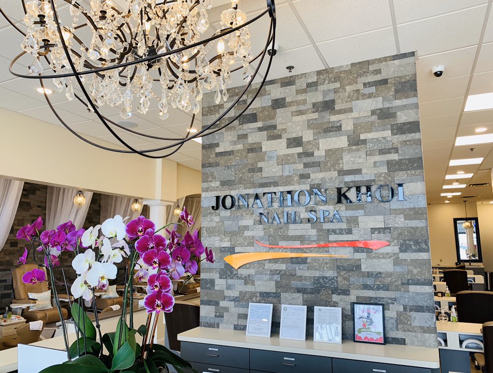Jonathon Khoi Nail Spa Logo