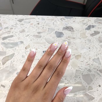 Go Go Nail Spa - Acrylic set - almond shape, French tip, flower design - Nail Salons Near Me - Long Beach, California