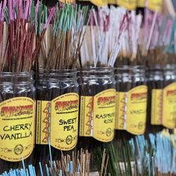Magical Smoke & Vape - Wild Berry Incense Sticks