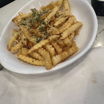 The Brass Tap - Garlic fries - Sports Bars Near Me - Hollister, California