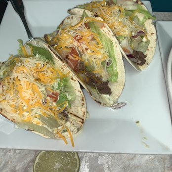 The Hub - Steak tacos - Tapas Bars Near Me - Rincón, Puerto Rico