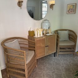 Opal Massage & Allied Therapies - Waiting room