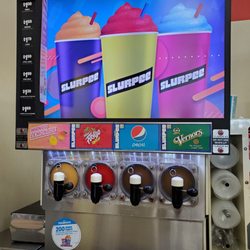 7-Eleven - Exxon Mobil - Oh thank Heaven for 7-ELEVEN on A Sunsational Saturday Afternoon. 8/27/2022