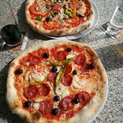 Lo´ Smeraldo - Pizza Vegetable und Pizza Diavola!