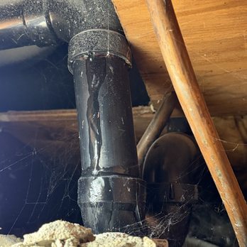 Green Valley Inspections - Drain pipe from tub. - Home Inspectors Near Me - Yucaipa, California Green Valley Inspections - Drain pipe from tub. - Home Inspectors Near Me - Yucaipa, California