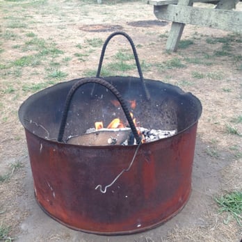 Albion River Campground & Flats Cafe - The fire pit - Campgrounds Near Me - Albion, California