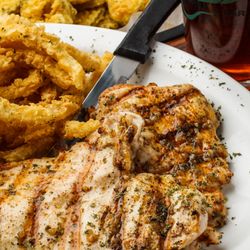 Stingray's Restaurant & Bar - Grilled Chicken Platter