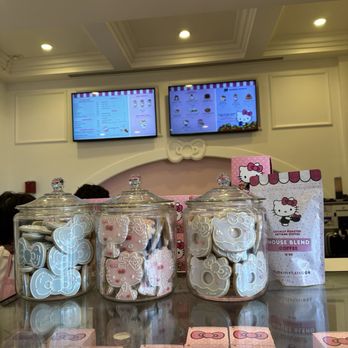 Hello Kitty Cafe - Cafes Near Me - Irvine, California Hello Kitty Cafe - Cafes Near Me - Irvine, California