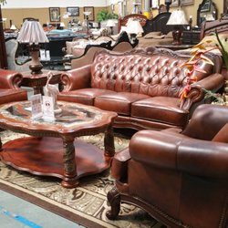 Royola Furniture