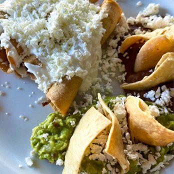 Natura - Tacos Poblano - Vegetarian Near Me - Cancún, ROO