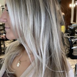 Blonde by Rose Blonde by Rose