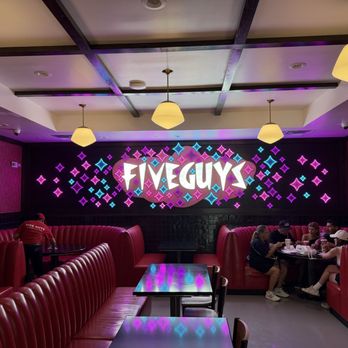 Five Guys - Hot Dogs Near Me - Las Vegas, Nevada Five Guys - Hot Dogs Near Me - Las Vegas, Nevada