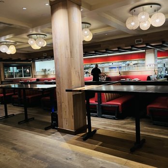 Chandler's Oceanfront Dining - New American Near Me - Carlsbad, California