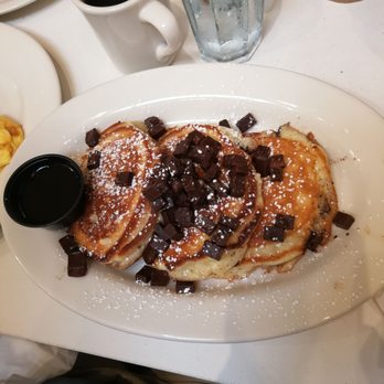 Briarpatch Restaurant - Buttermilk Pancakes with chocolate chips - American Near Me - Winter Park, Florida