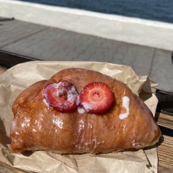 The Best Donuts - Strawberry Donut - Donuts Near Me - San Diego, California The Best Donuts - Strawberry Donut - Donuts Near Me - San Diego, California
