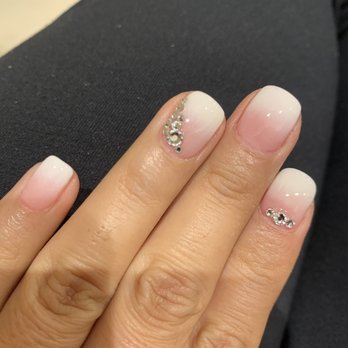 Coco Nails art - Nail design - Nail Salons Near Me - New York, New York