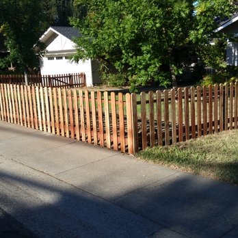 Build Rite Construction - 3ft tall, front yard garden fence - Fences & Gates Near Me - Elk Grove, California