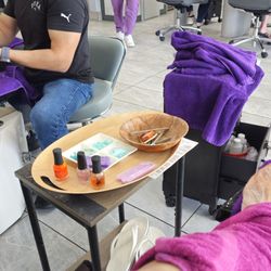 Deluxe Nails & Spa