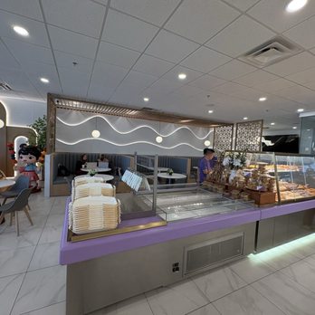 Purple Yum - Custom Cakes Near Me - Louisville, Kentucky