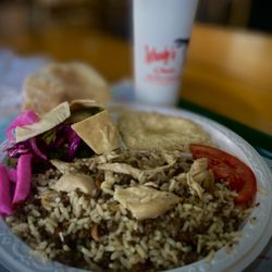 Woody's Oasis - Hashwi for lunch