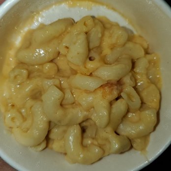 Ezell's Famous Chicken - "Mac n cheese " this was really gross. - Southern Near Me - Spokane, Washington Ezell's Famous Chicken - "Mac n cheese " this was really gross. - Southern Near Me - Spokane, Washington