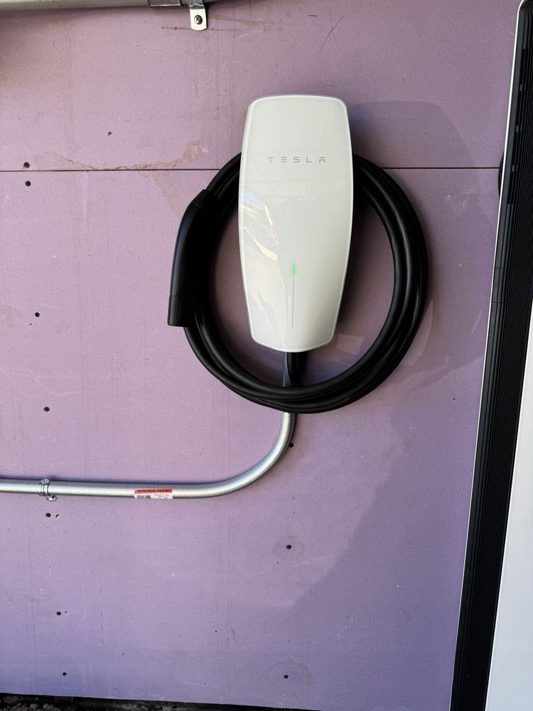Slide of 3Z Electric