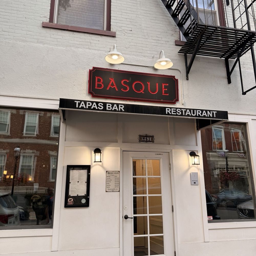 Basque Tapas Bar - The best restaurant in Tarrytown - Tapas Bars Near Me - Piermont, New York