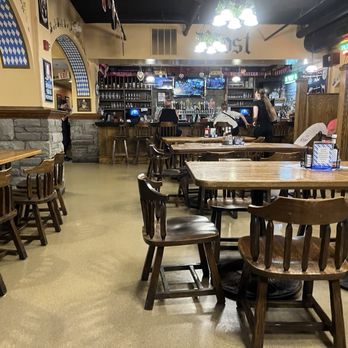 Steinkeller - German Near Me - Oxford, Ohio