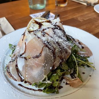 Limoncello Belltown - Arugula Salad with Burrata & Prosciutto - Italian Near Me - Seattle, Washington Limoncello Belltown - Arugula Salad with Burrata & Prosciutto - Italian Near Me - Seattle, Washington