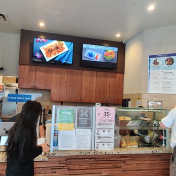 Sushirrito - Sushirrito inside - Japanese Near Me - San Francisco, California Sushirrito - Sushirrito inside - Japanese Near Me - San Francisco, California