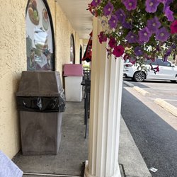 Randazzo Pastry Shop & Bakery