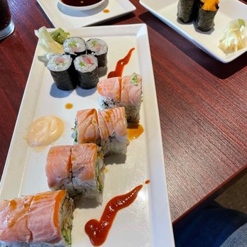 Crystal Fish - Yellow tail roll, pink dragon, uni. - Japanese Near Me - Monterey, California