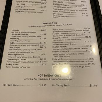 Eagle Cafe - Salads & Sandwiches March 2019 - Breakfast & Brunch Near Me - Honolulu, Hawaii