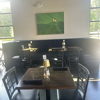 Waters Edge Winery - Wineries Near Me - Midlothian, Virginia Waters Edge Winery - Wineries Near Me - Midlothian, Virginia