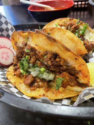 Tacos La Familia by null