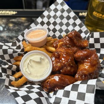 GameDay - Habanero 6 Wings and Plain Fries - Chicken Wings Near Me - San Jose, California
