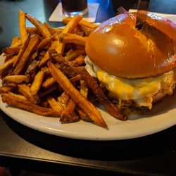Potbellys Bar And Grill