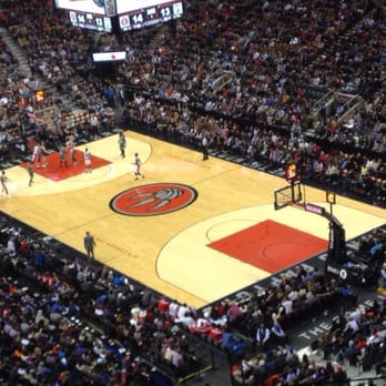 Scotiabank Arena - Toronto Raptors vs Boston Celtics - Stadiums & Arenas Near Me - Toronto, Ontario