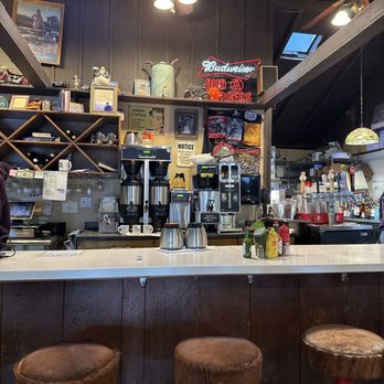 Alice's Restaurant - Diners Near Me - Woodside, California Alice's Restaurant - Diners Near Me - Woodside, California