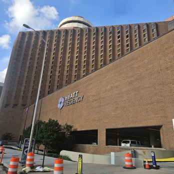 Hyatt Regency Indianapolis - Hotels Near Me - Indianapolis, Indiana