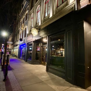 Krueger's Tavern - Bars Near Me - Cincinnati, Ohio