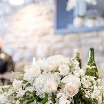 Carousel Flowers - Sweetheart table flower - Florists Near Me - Elmhurst, Illinois